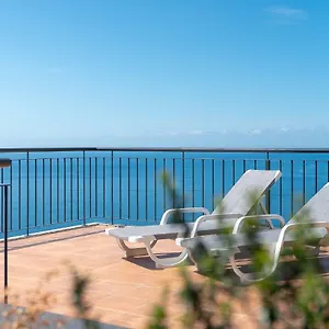 seasky-arco.madeira-islandshotels.com/